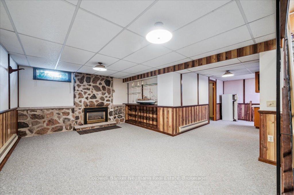 Photo 53 of 61 Applewood Crescent, Guelph, Junction/Onward Willow — HOMEH
