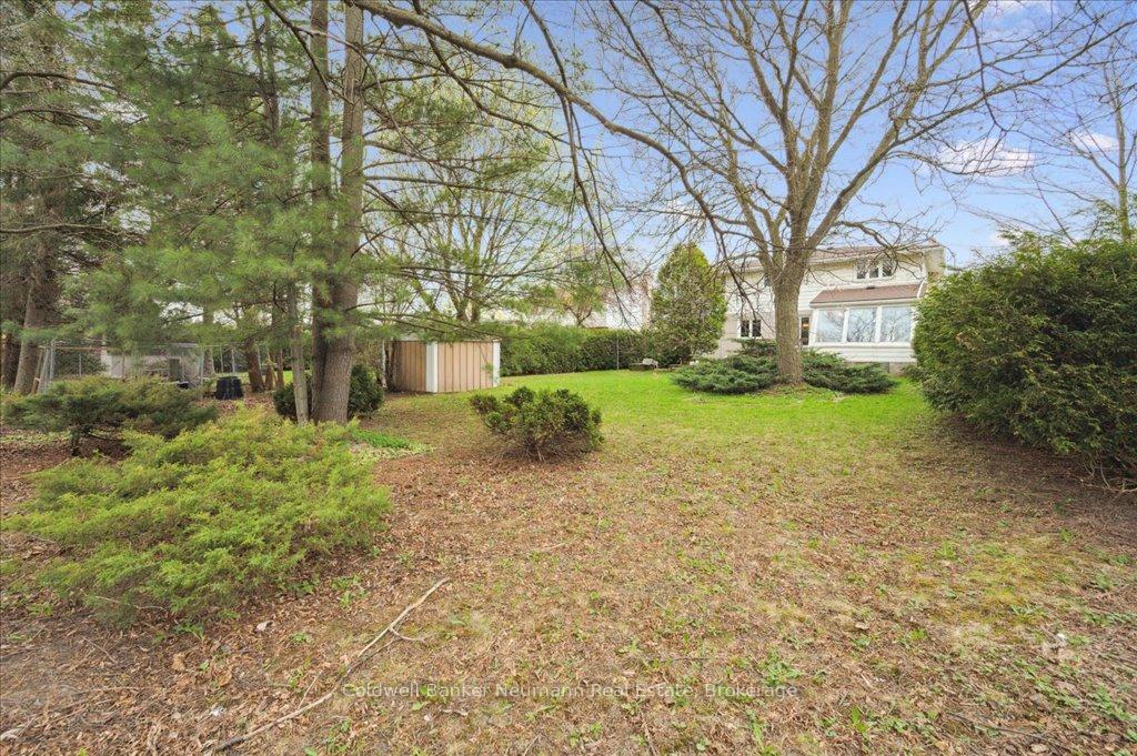 Photo 84 of 61 Applewood Crescent, Guelph, Junction/Onward Willow — HOMEH