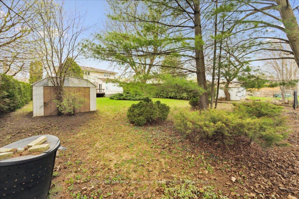Photo 85 of 61 Applewood Crescent, Guelph, Junction/Onward Willow — HOMEH
