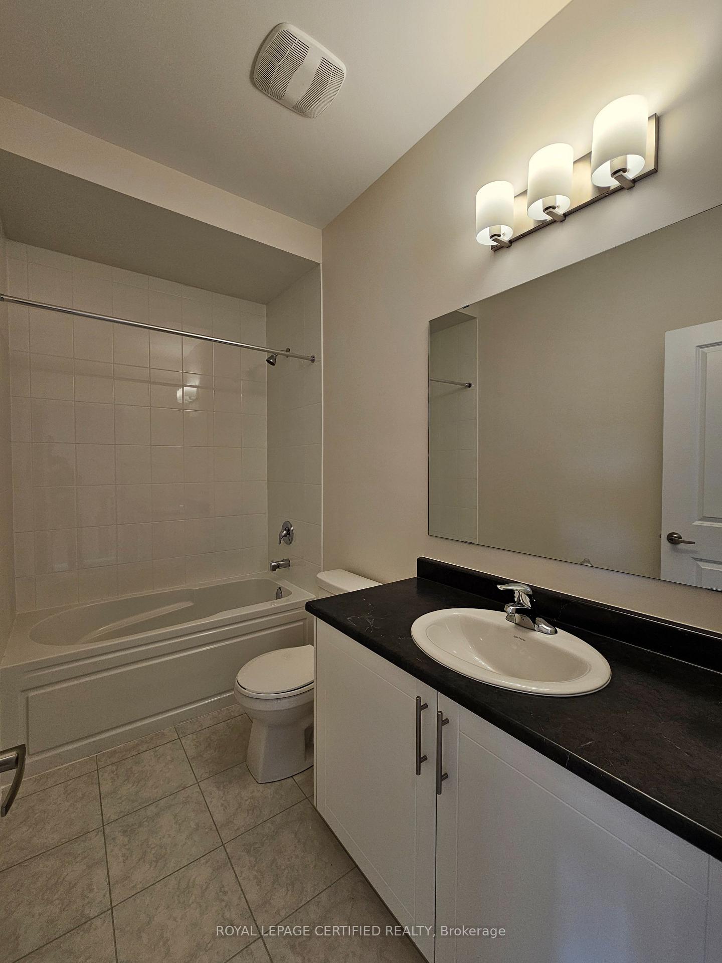 Photo 18 of 3094 Meadowridge Drive, Oakville, Joshua Meadows — HOMEH