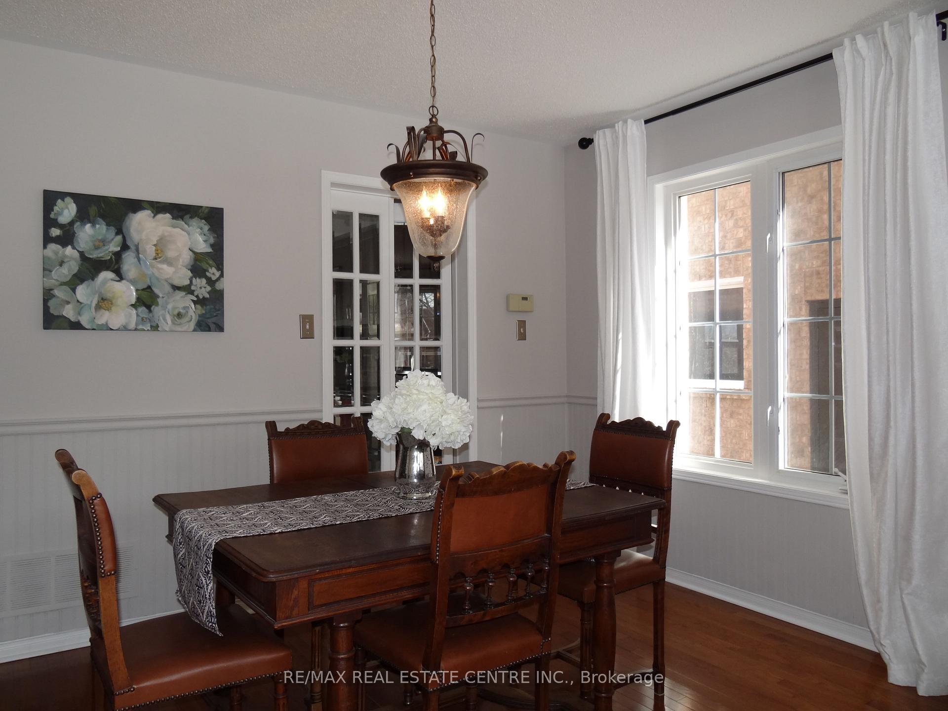 Photo 30 of 25 Grist Mill Drive, Halton Hills, Georgetown — HOMEH