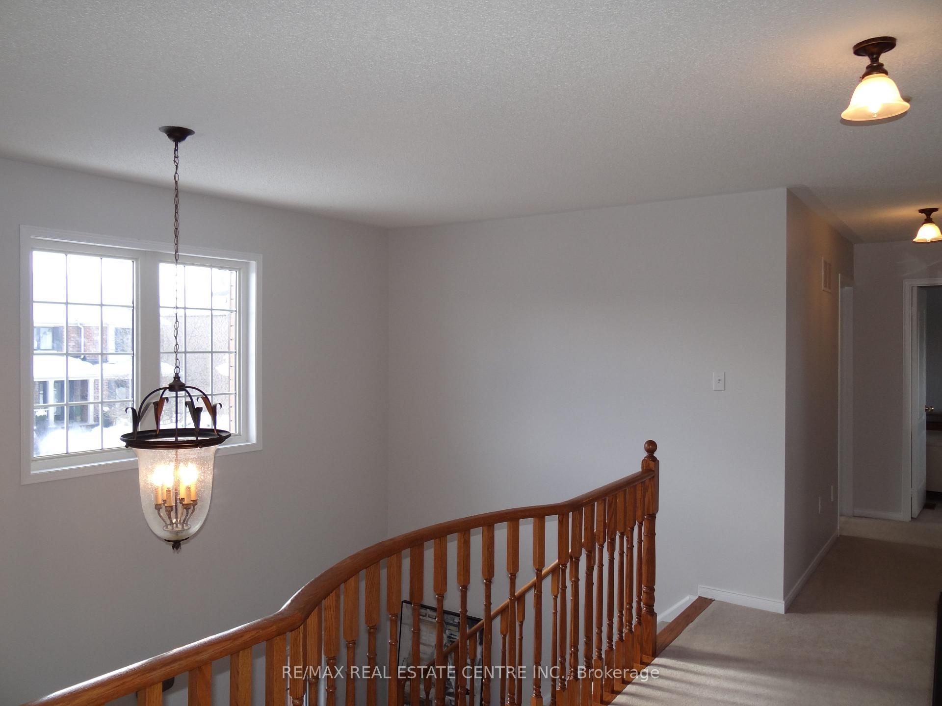 Photo 35 of 25 Grist Mill Drive, Halton Hills, Georgetown — HOMEH