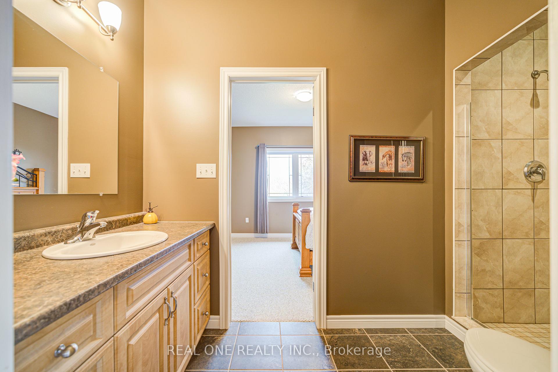 Photo 27 of 492 Scenic Drive, Brant, South Dumfries — HOMEH