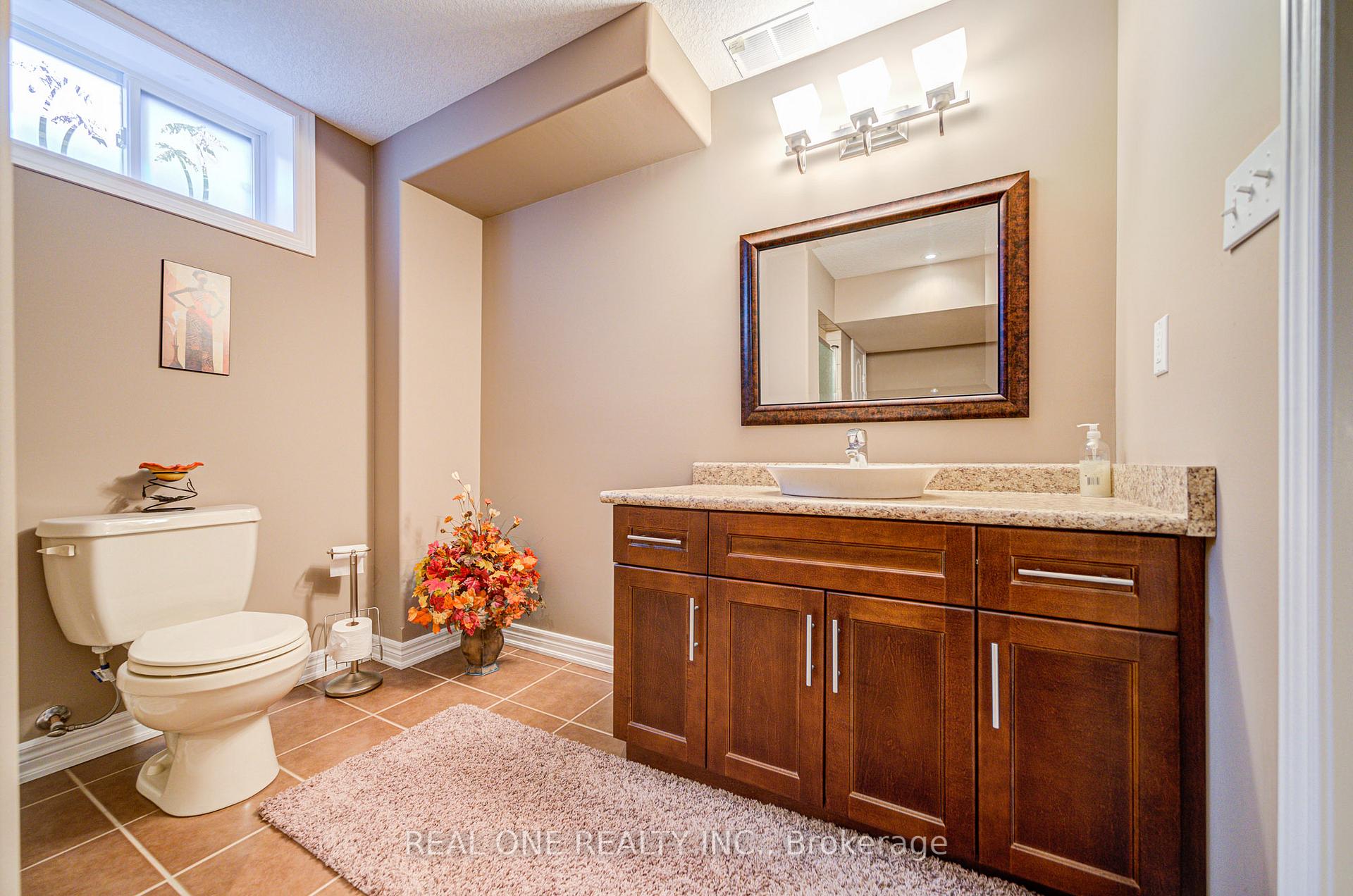 Photo 32 of 492 Scenic Drive, Brant, South Dumfries — HOMEH