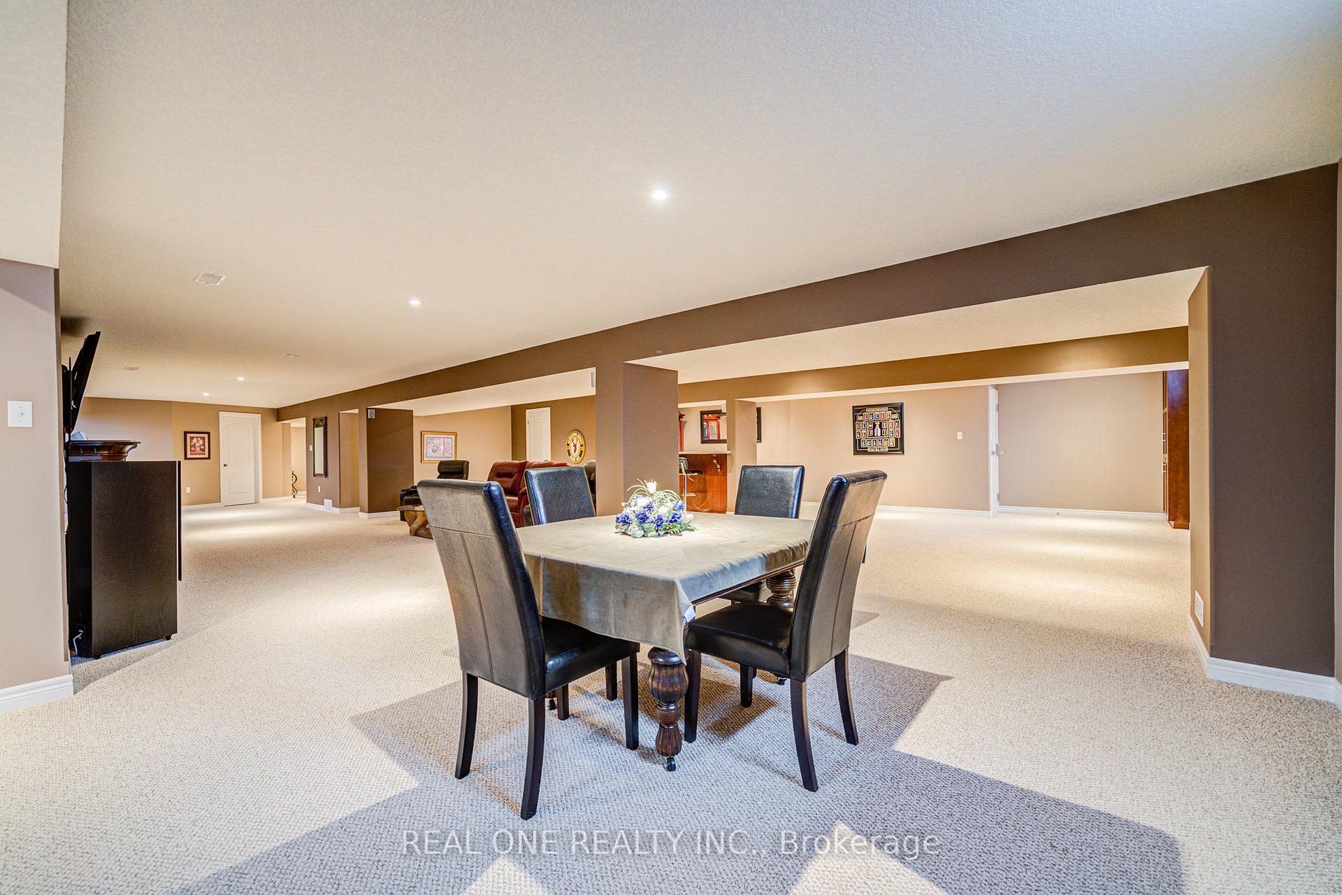 Photo 43 of 492 Scenic Drive, Brant, South Dumfries — HOMEH