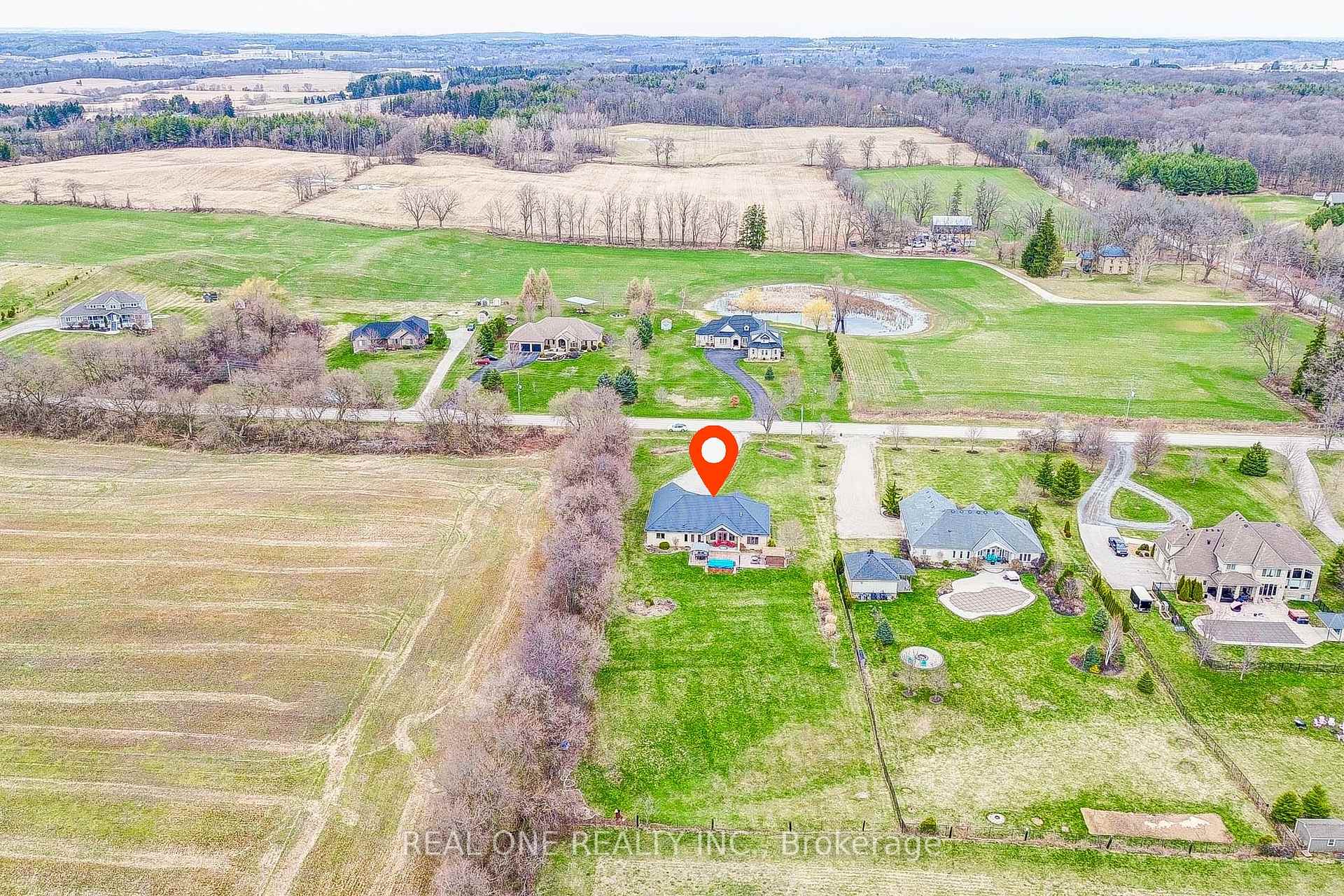 Photo 51 of 492 Scenic Drive, Brant, South Dumfries — HOMEH