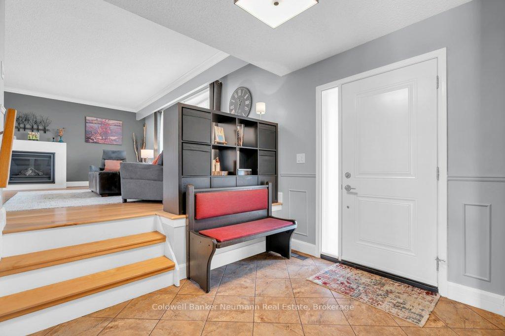 Photo 6 of 44 Hickory Street, Guelph, Kortright West — HOMEH