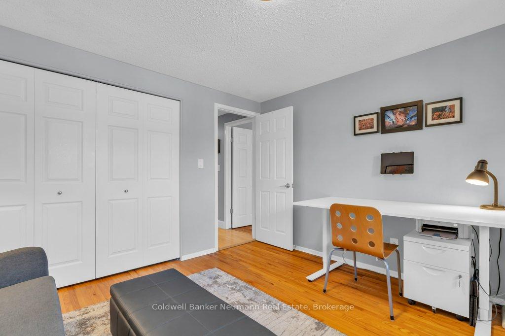 Photo 25 of 44 Hickory Street, Guelph, Kortright West — HOMEH
