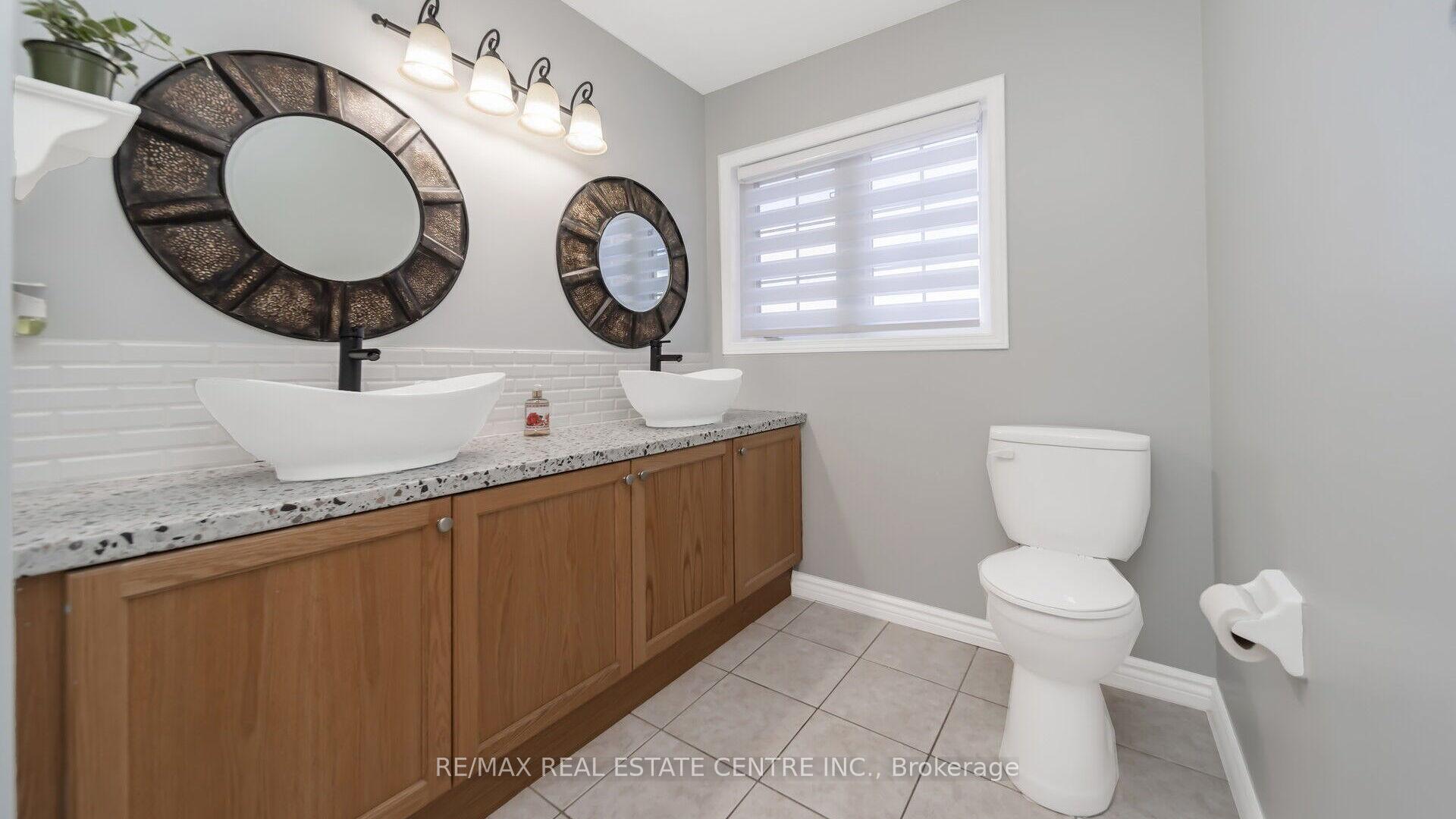 Photo 20 of 4 Chetholme Place, Halton Hills, Georgetown — HOMEH