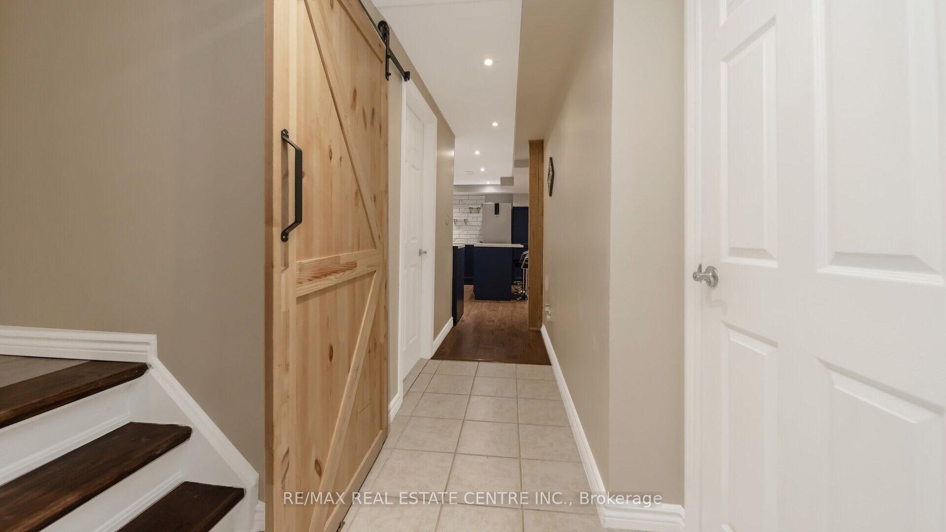 Photo 31 of 4 Chetholme Place, Halton Hills, Georgetown — HOMEH