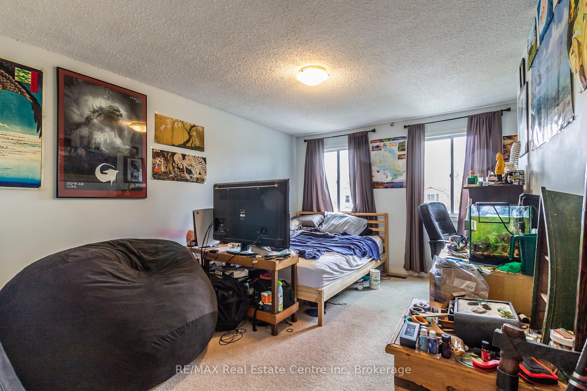 Photo 14 of 36 Koch Drive, Guelph, Kortright West — HOMEH