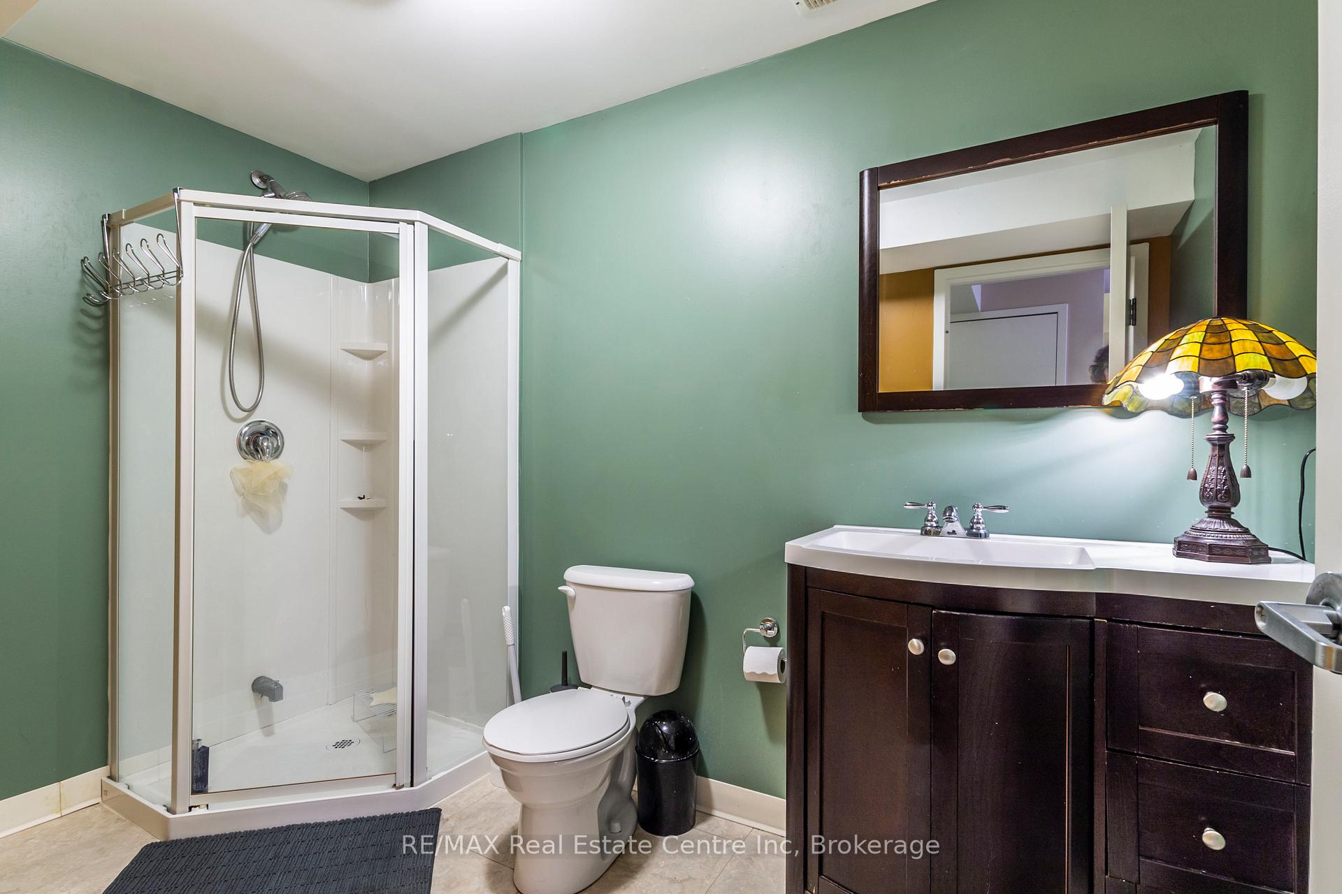 Photo 18 of 36 Koch Drive, Guelph, Kortright West — HOMEH