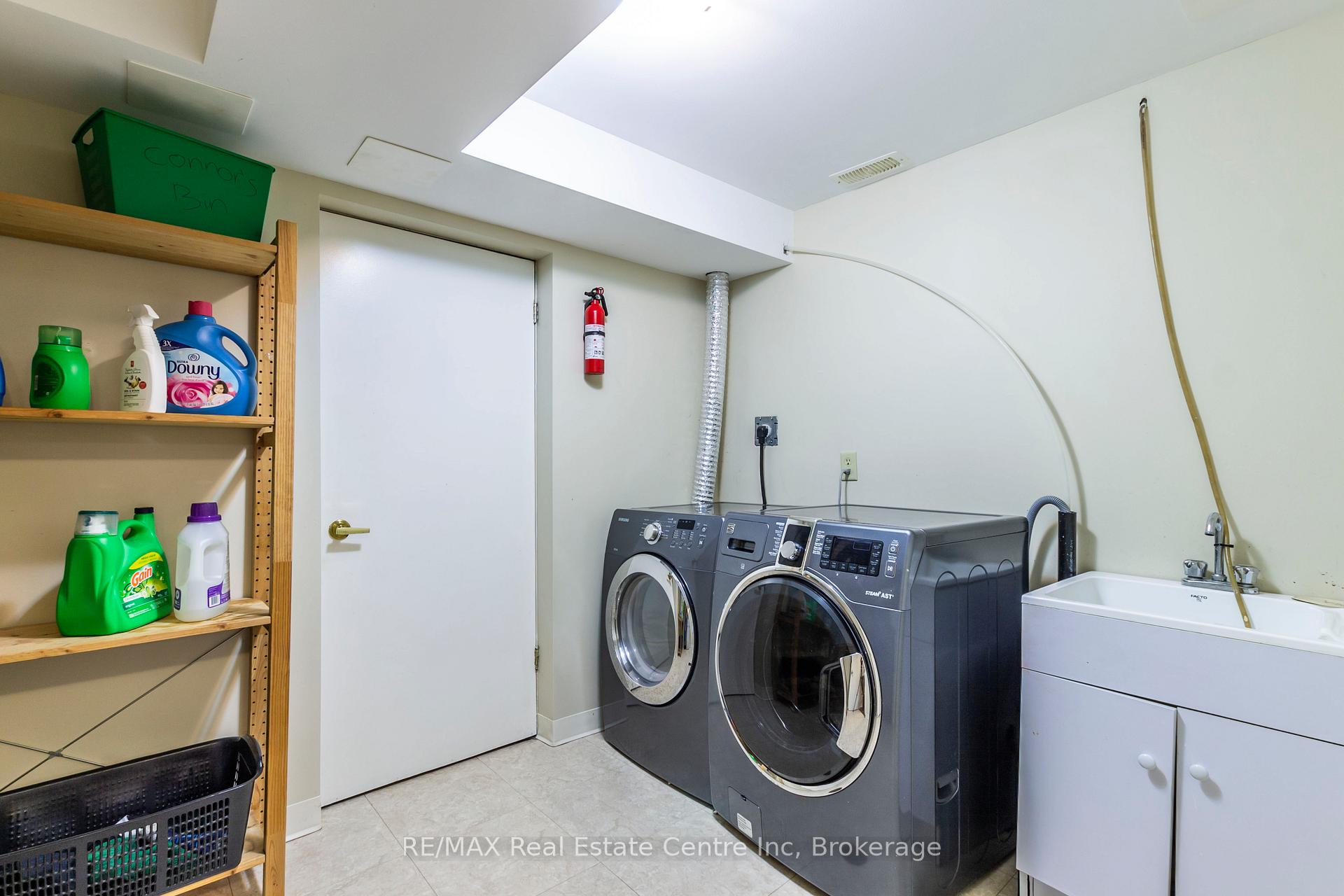 Photo 19 of 36 Koch Drive, Guelph, Kortright West — HOMEH