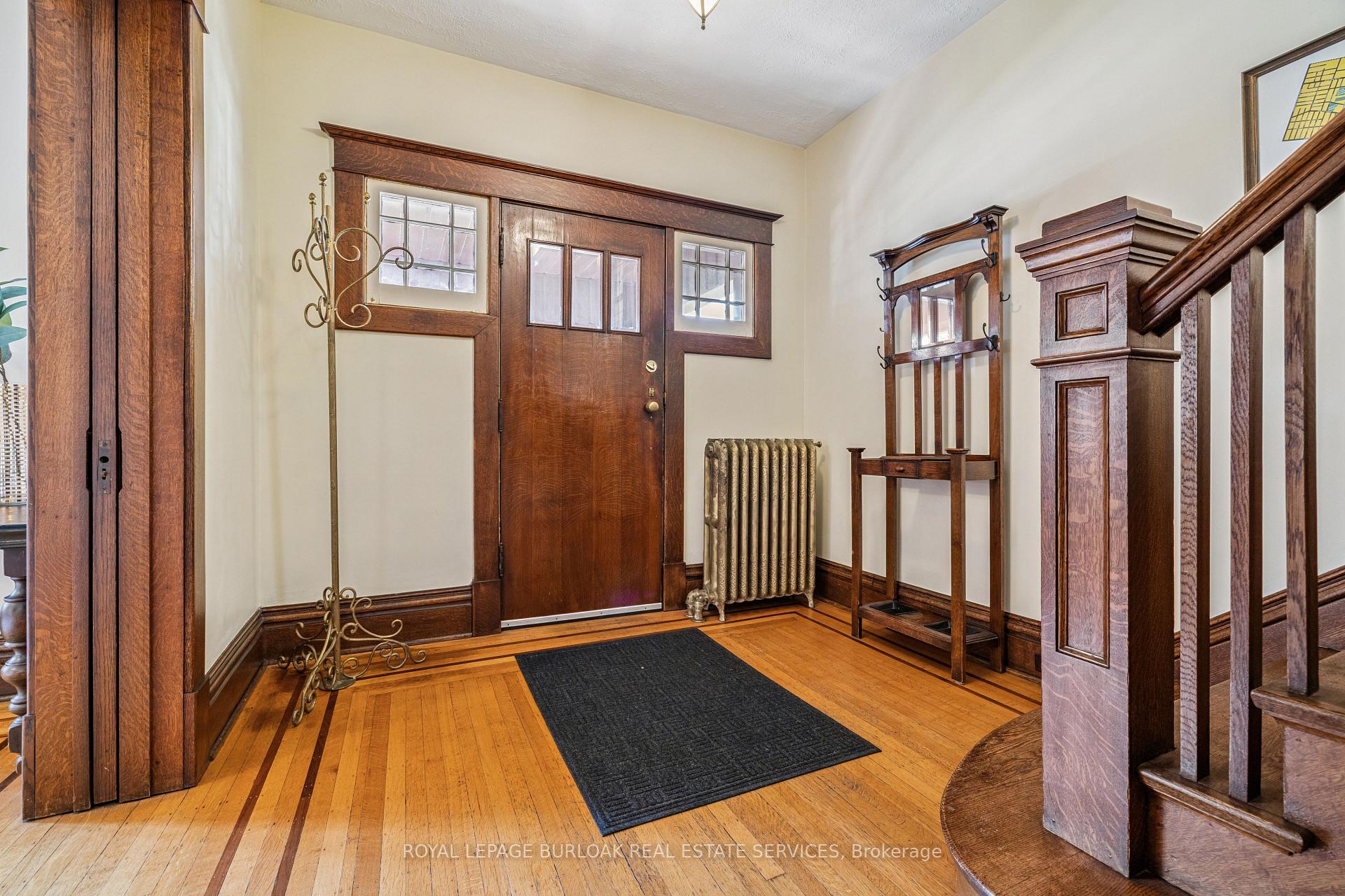 Photo 5 of 119 Prospect Street S, Hamilton, Stipley — HOMEH
