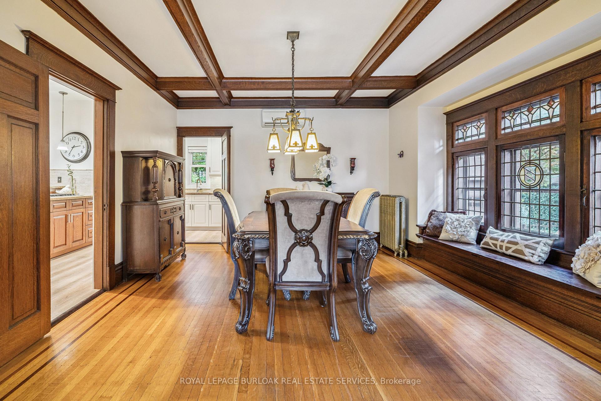 Photo 9 of 119 Prospect Street S, Hamilton, Stipley — HOMEH