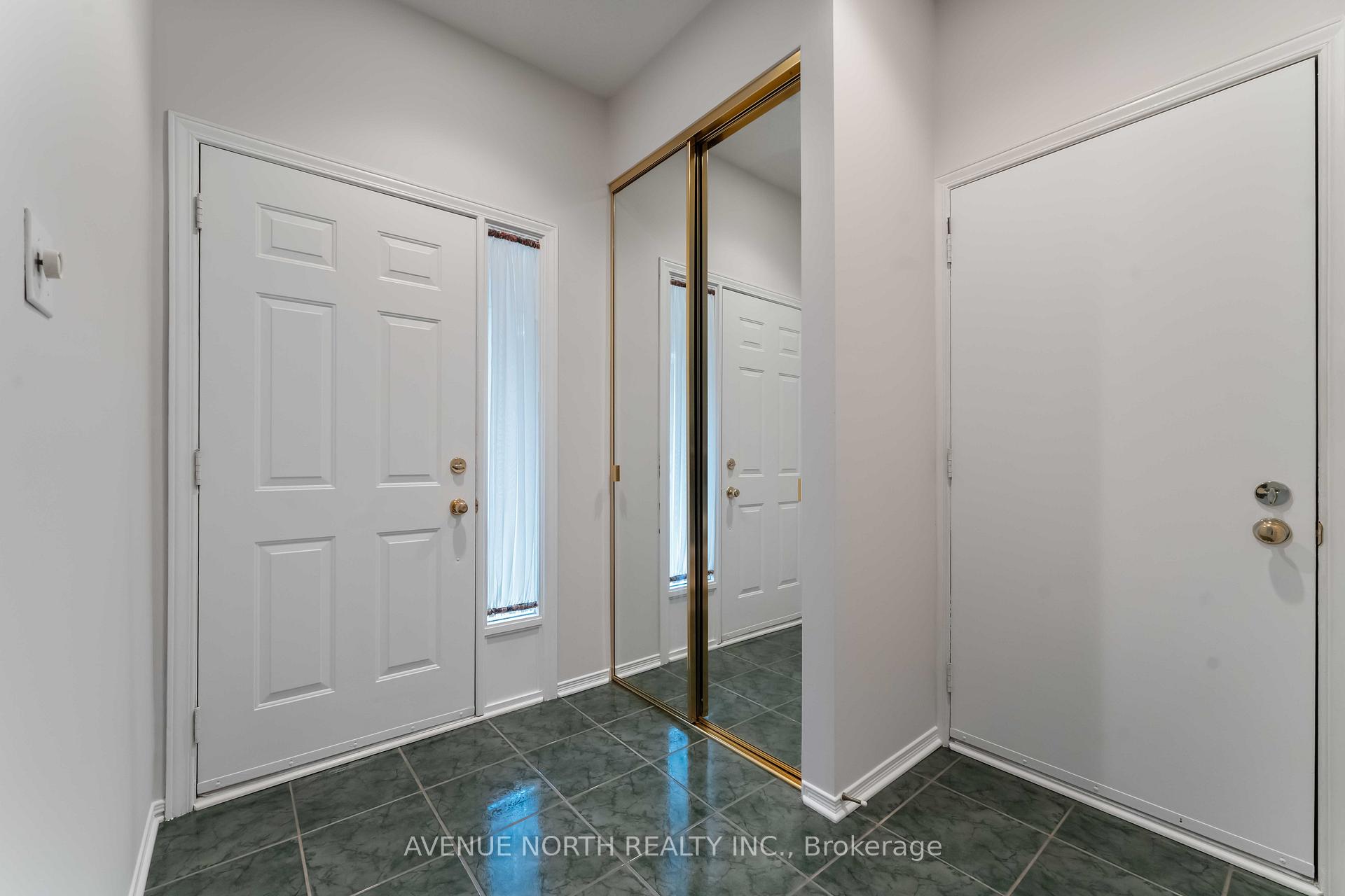 Photo 2 of 3 Windhurst Drive, Ottawa, Barrhaven East — HOMEH