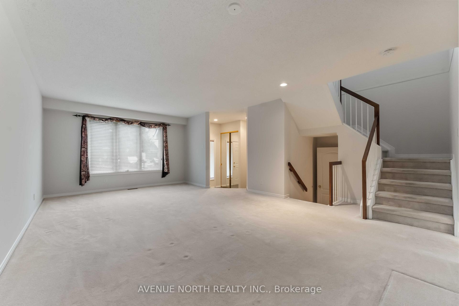Photo 5 of 3 Windhurst Drive, Ottawa, Barrhaven East — HOMEH