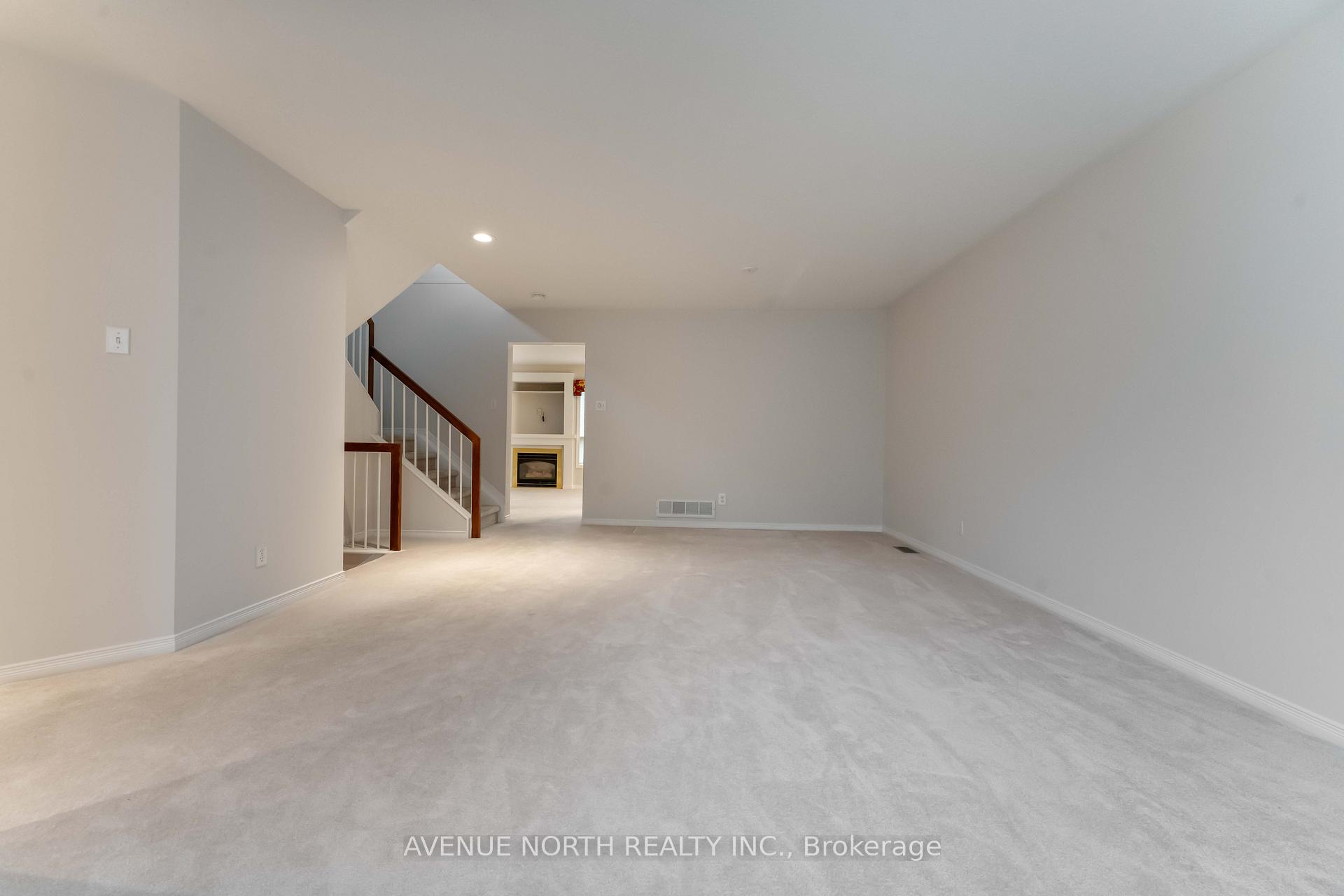 Photo 6 of 3 Windhurst Drive, Ottawa, Barrhaven East — HOMEH