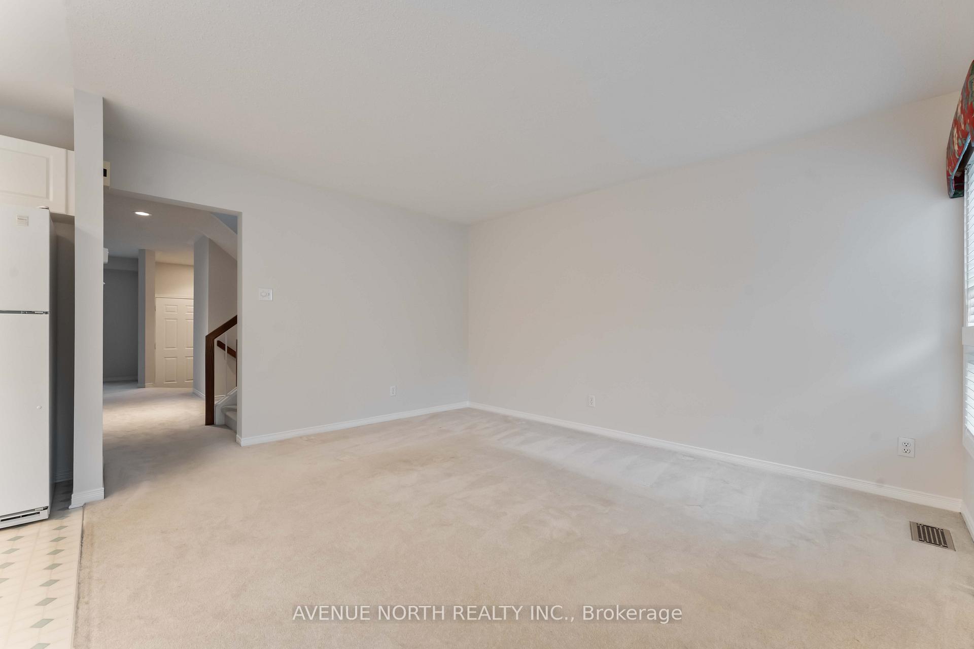 Photo 12 of 3 Windhurst Drive, Ottawa, Barrhaven East — HOMEH
