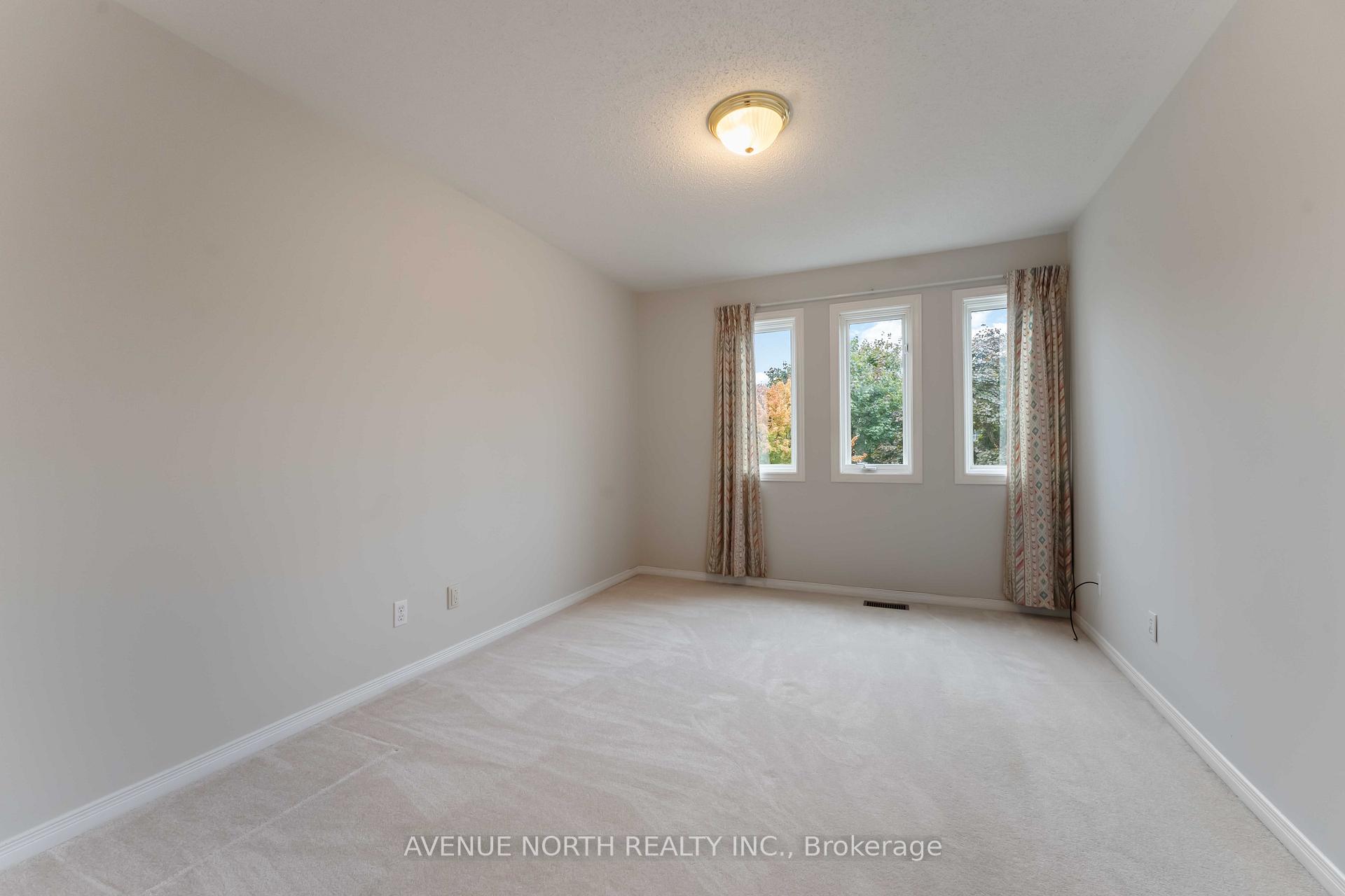 Photo 19 of 3 Windhurst Drive, Ottawa, Barrhaven East — HOMEH