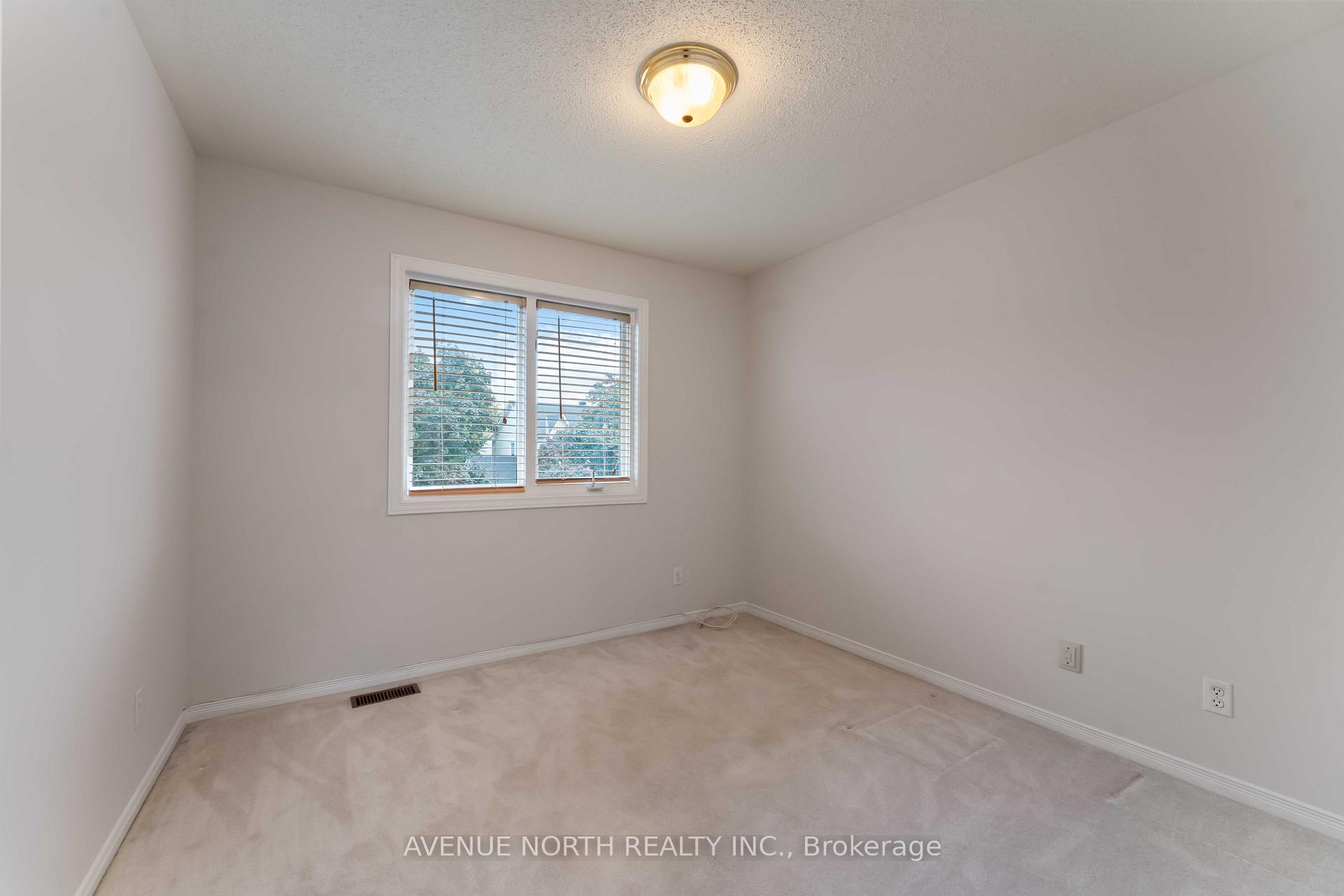 Photo 20 of 3 Windhurst Drive, Ottawa, Barrhaven East — HOMEH