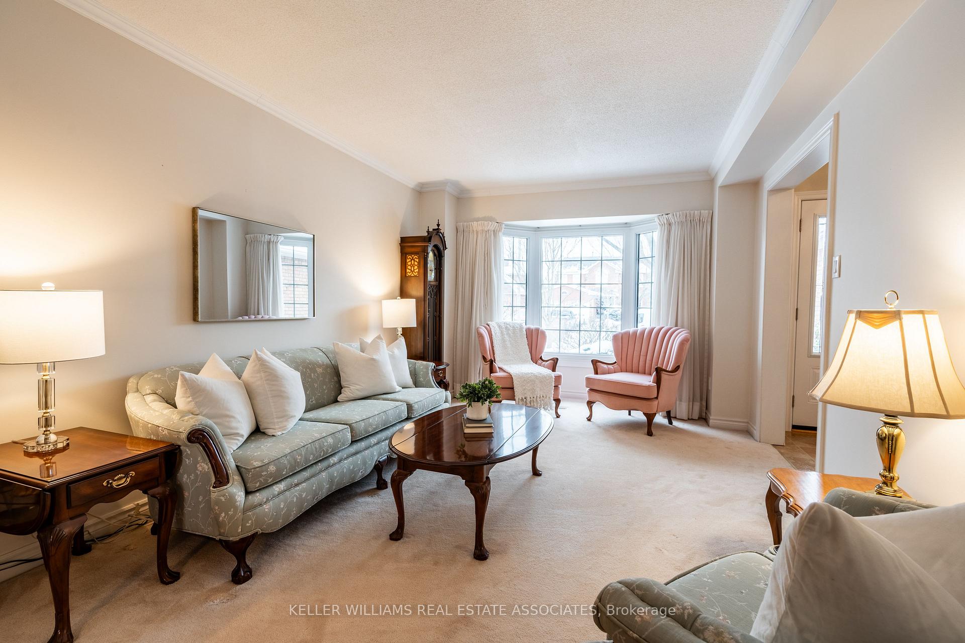 Photo 24 of 14 Nixon Crescent, Halton Hills, Georgetown — HOMEH