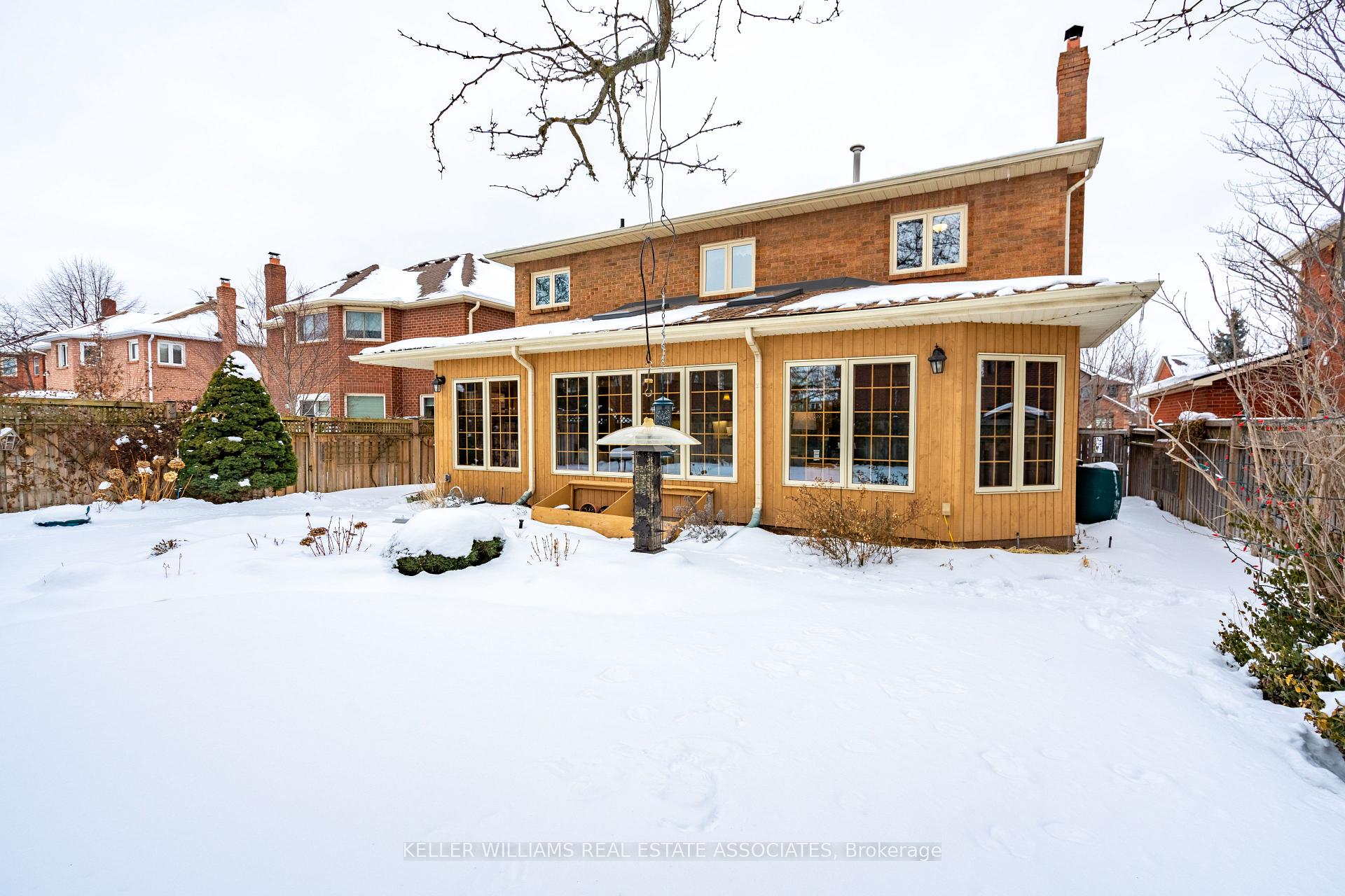 Photo 41 of 14 Nixon Crescent, Halton Hills, Georgetown — HOMEH