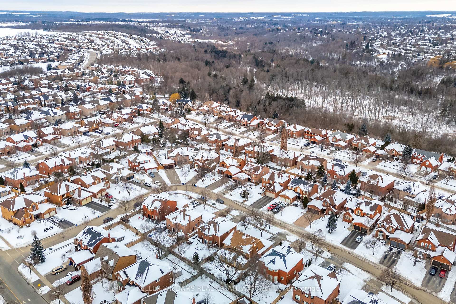 Photo 48 of 14 Nixon Crescent, Halton Hills, Georgetown — HOMEH