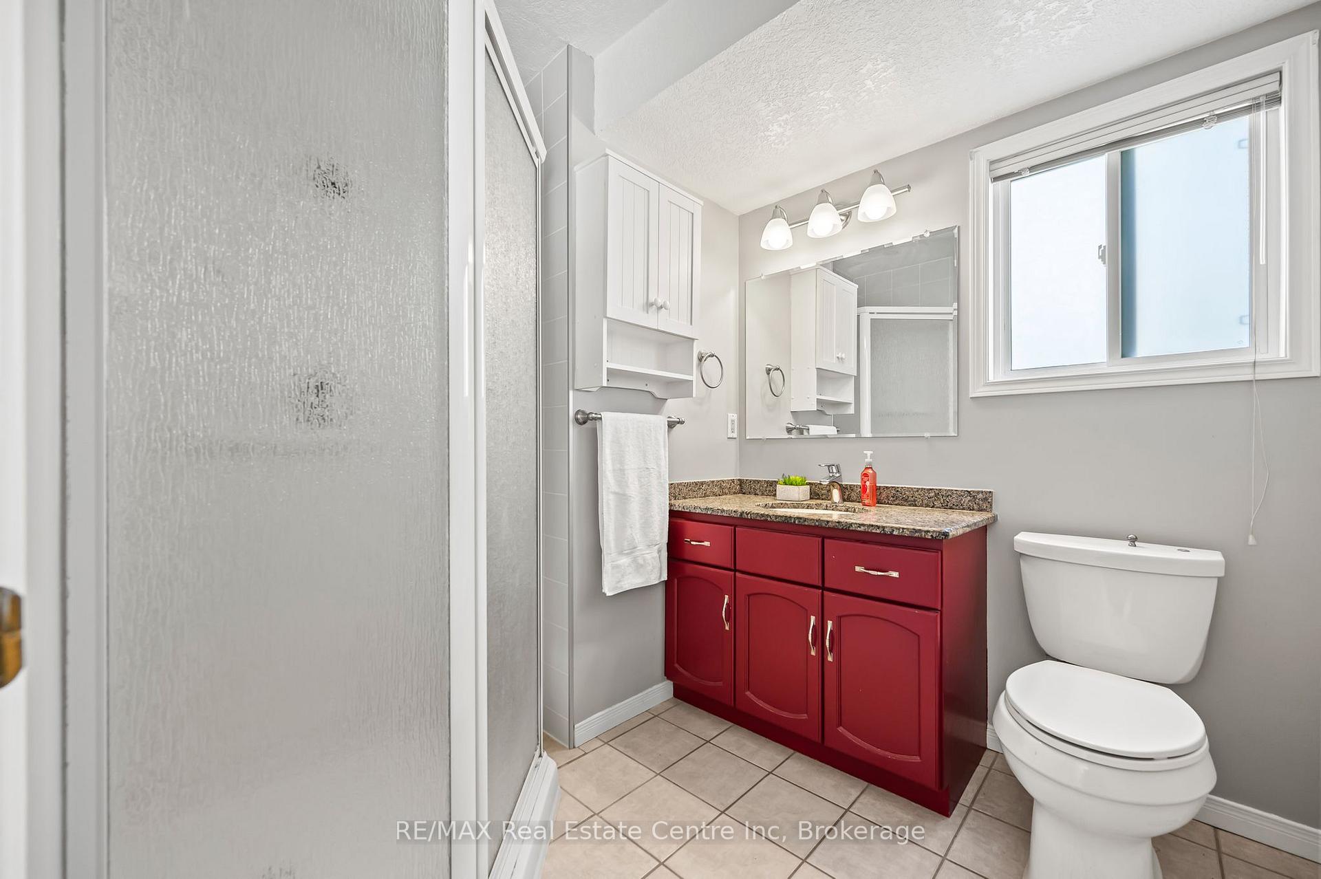 Photo 19 of 15 Abbeywood Crescent, Guelph, Willow West/Sugarbush/West Acres — HOMEH
