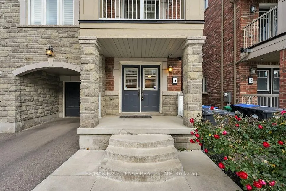Photo 3 of 5 Francesco Street, Brampton, Northwest Brampton — HOMEH