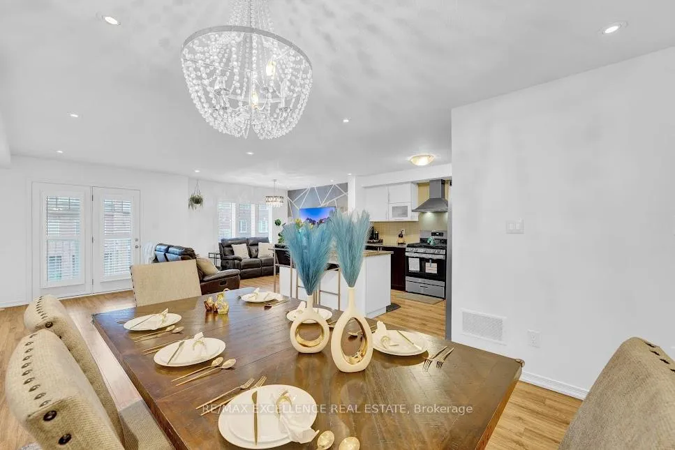 Photo 13 of 5 Francesco Street, Brampton, Northwest Brampton — HOMEH