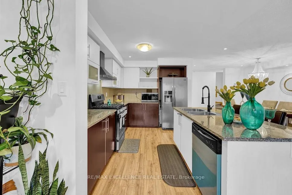 Photo 16 of 5 Francesco Street, Brampton, Northwest Brampton — HOMEH