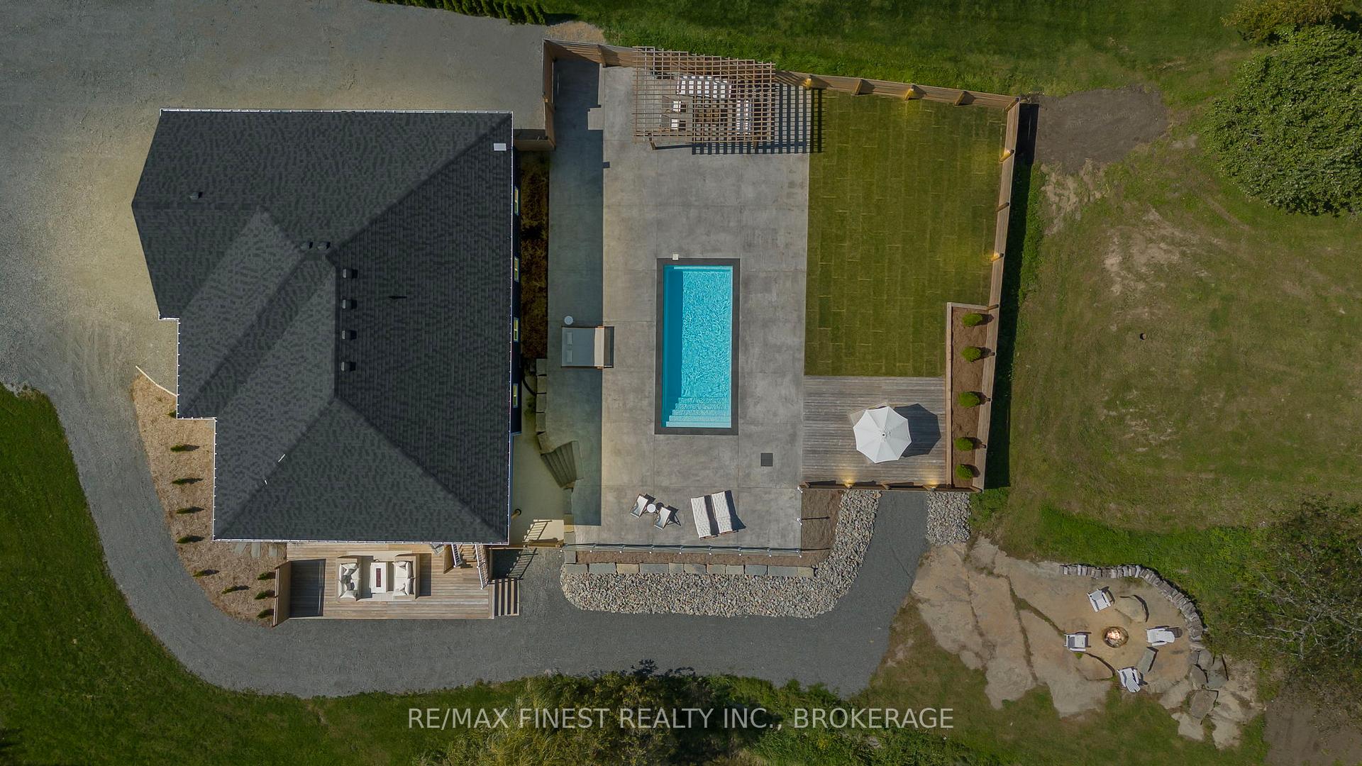 Photo 3 of 4885 Lower Round Lake Road, Frontenac, Frontenac South — HOMEH