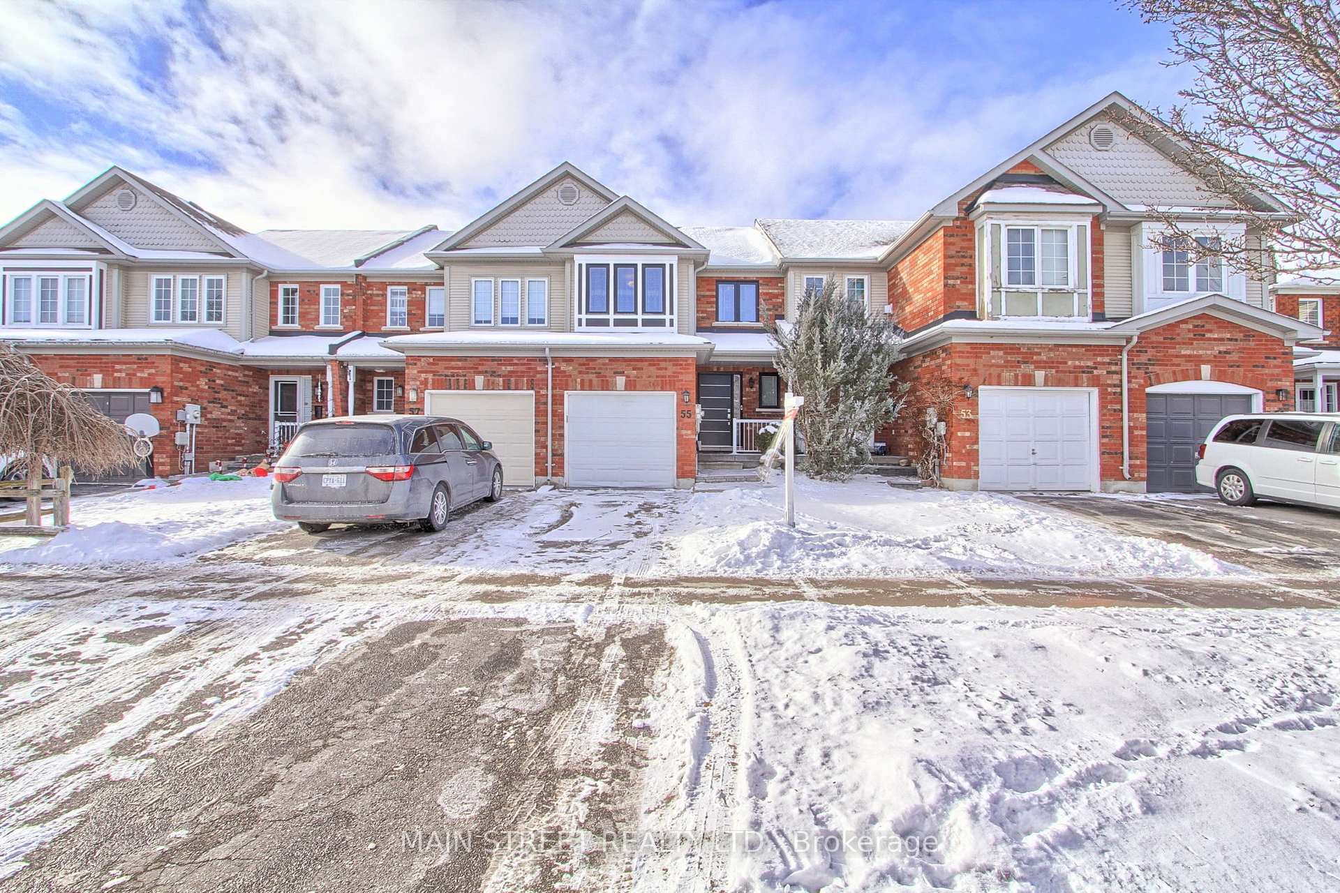 Photo 3 of 55 Crittenden Drive, Georgina, Keswick South — HOMEH