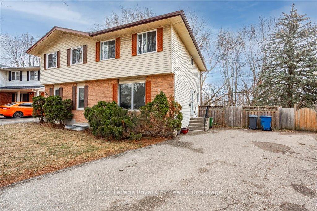 Photo 3 of 341 Cole Road, Guelph, Kortright West — HOMEH