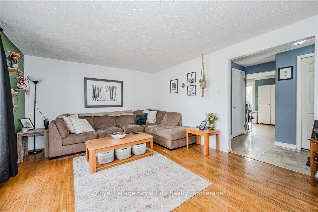 Photo 7 of 341 Cole Road, Guelph, Kortright West — HOMEH