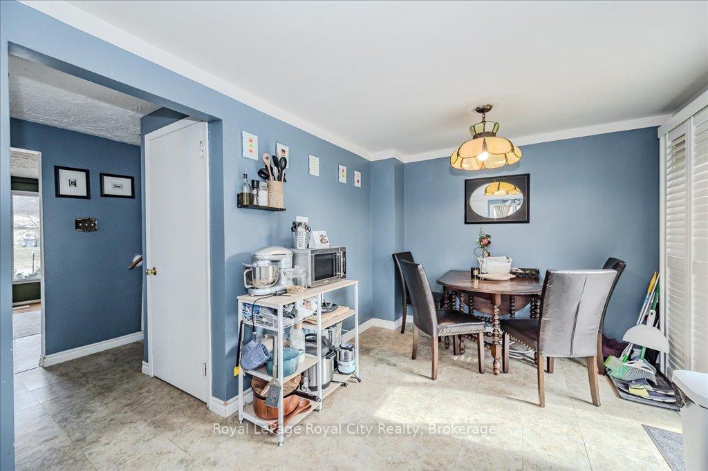 Photo 12 of 341 Cole Road, Guelph, Kortright West — HOMEH