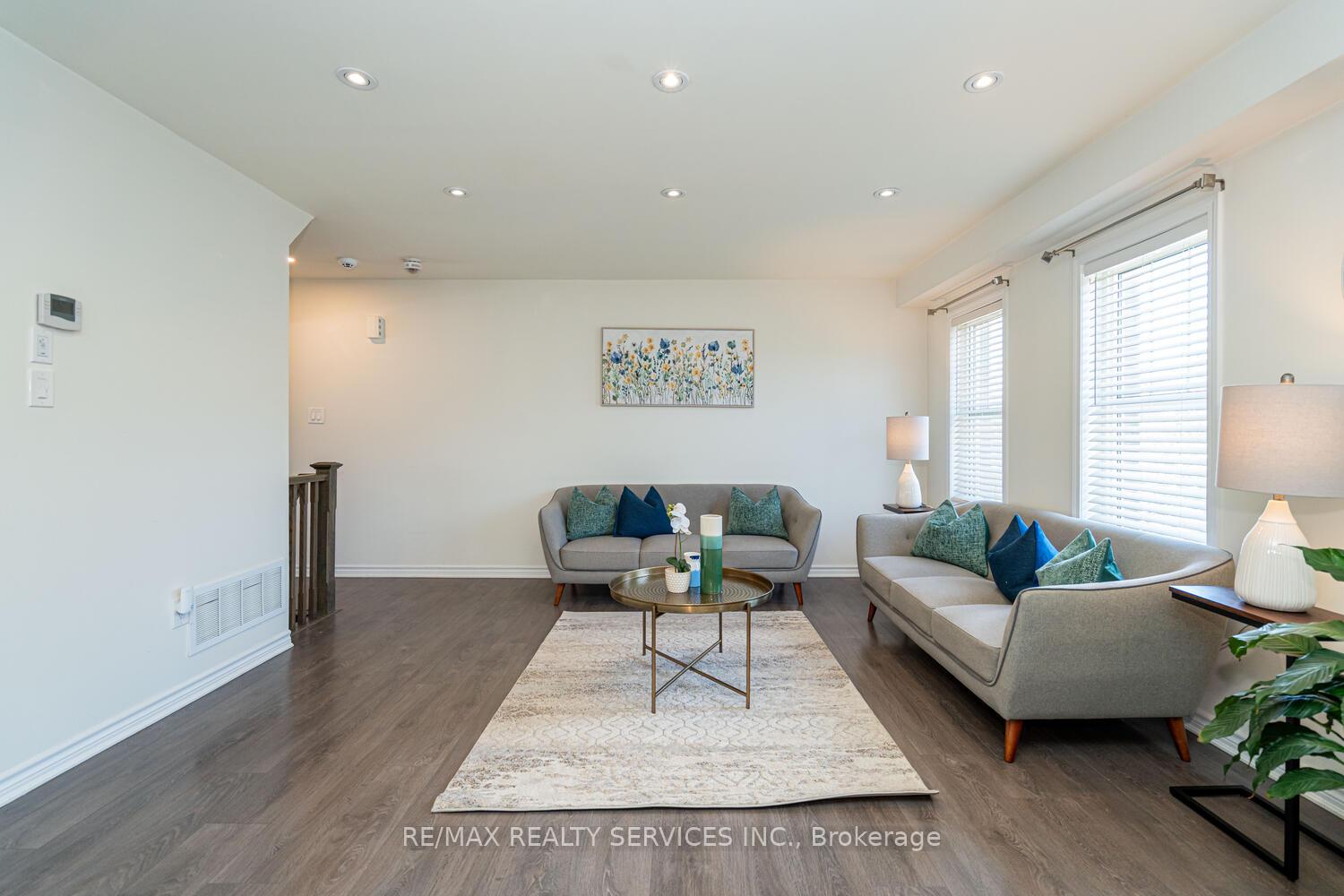 Photo 26 of 221 Remembrance Road E, Brampton, Northwest Brampton — HOMEH