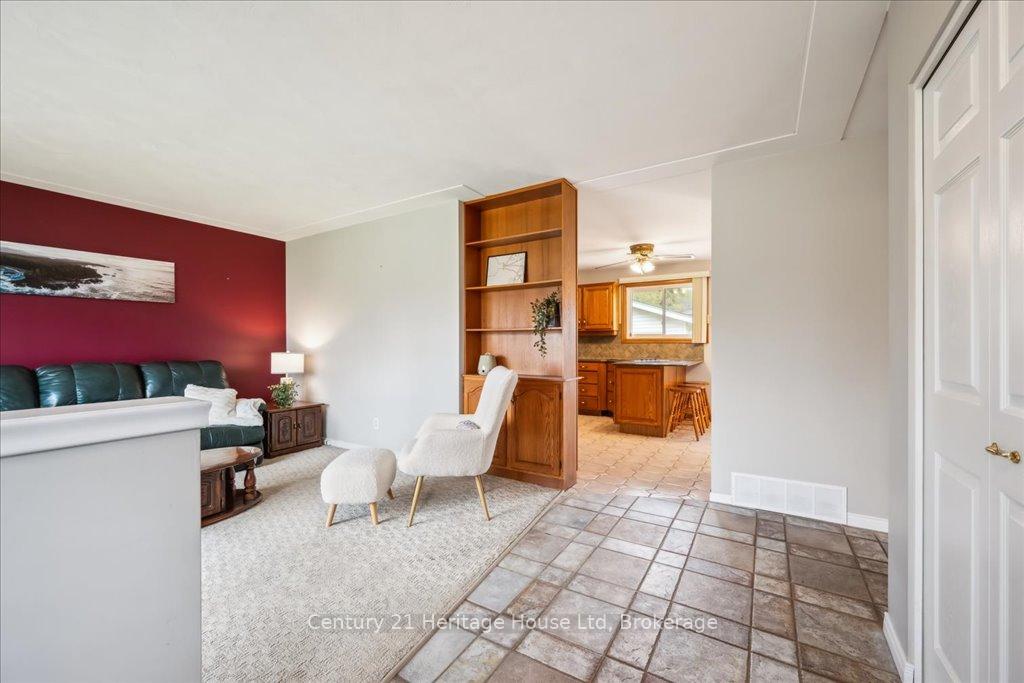 Photo 6 of 49 Sleeman Avenue, Guelph, Junction/Onward Willow — HOMEH