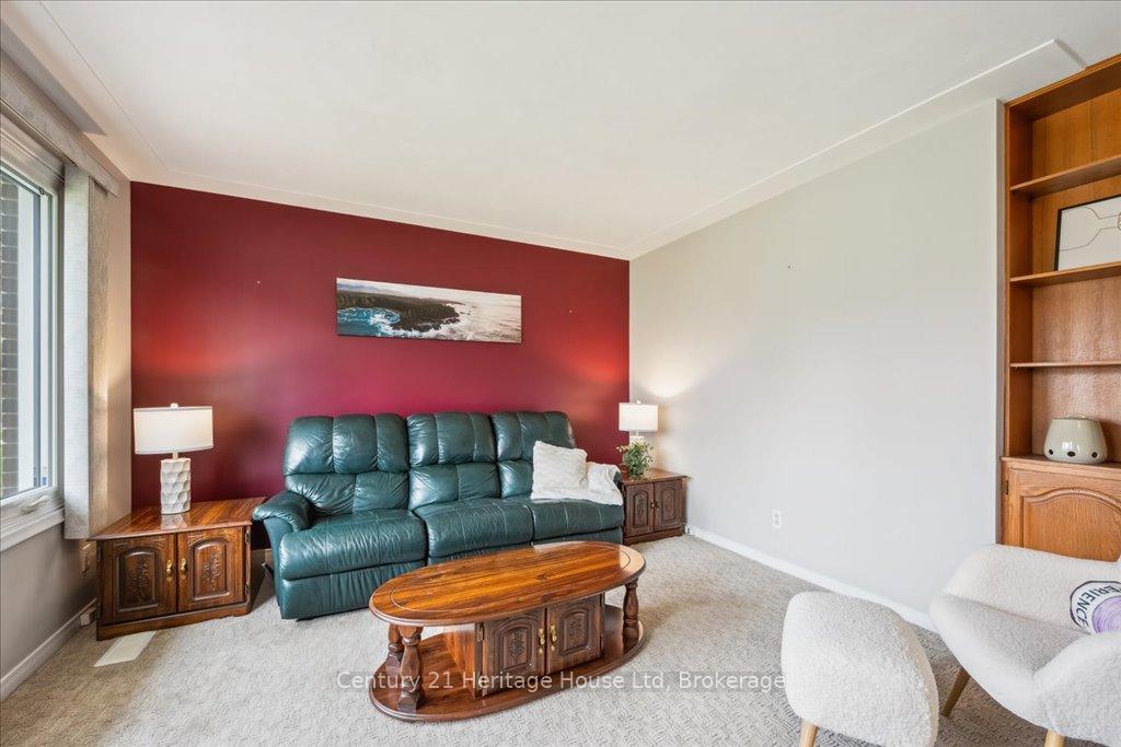 Photo 7 of 49 Sleeman Avenue, Guelph, Junction/Onward Willow — HOMEH