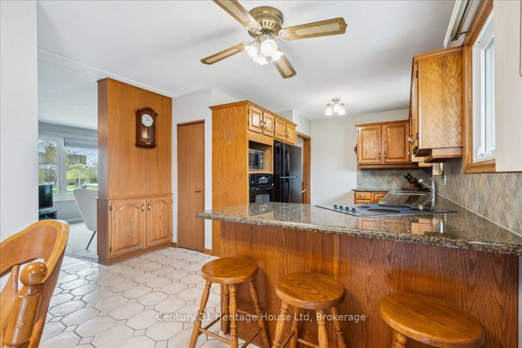 Photo 13 of 49 Sleeman Avenue, Guelph, Junction/Onward Willow — HOMEH