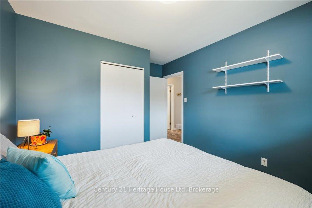 Photo 21 of 49 Sleeman Avenue, Guelph, Junction/Onward Willow — HOMEH