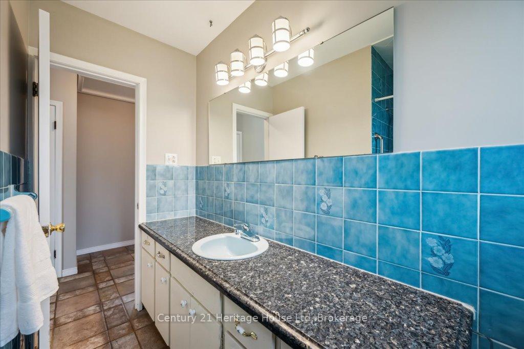 Photo 23 of 49 Sleeman Avenue, Guelph, Junction/Onward Willow — HOMEH