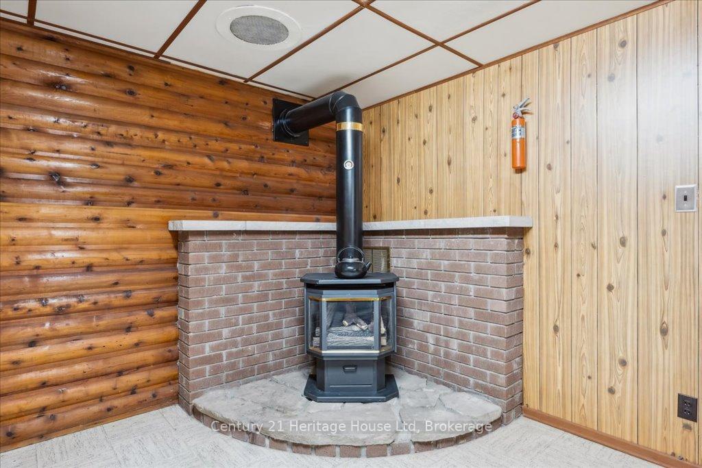 Photo 26 of 49 Sleeman Avenue, Guelph, Junction/Onward Willow — HOMEH