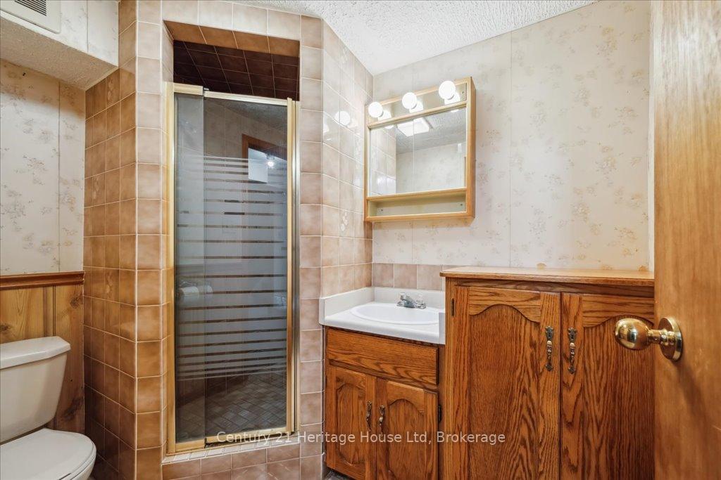 Photo 30 of 49 Sleeman Avenue, Guelph, Junction/Onward Willow — HOMEH