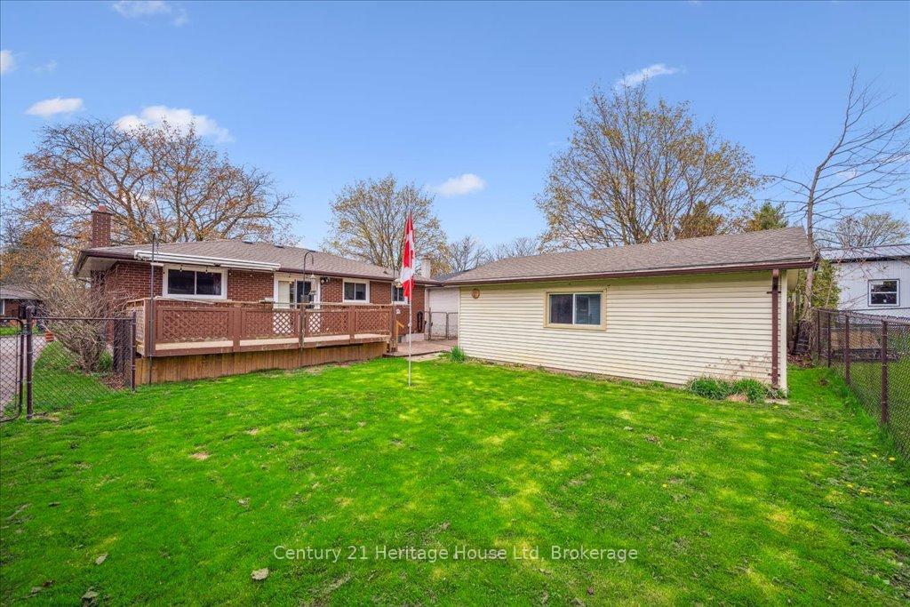 Photo 33 of 49 Sleeman Avenue, Guelph, Junction/Onward Willow — HOMEH