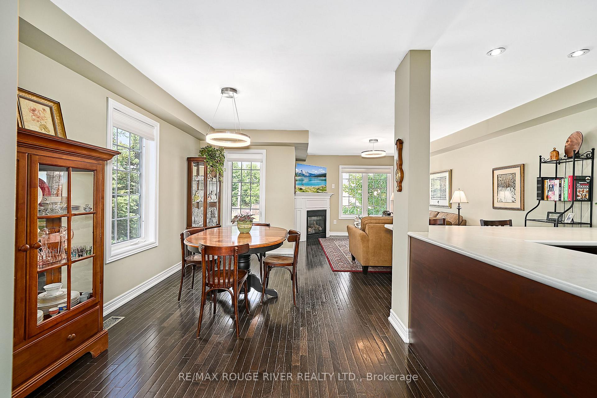 Photo 19 of 26 Lander Crescent, Clarington, Bowmanville — HOMEH