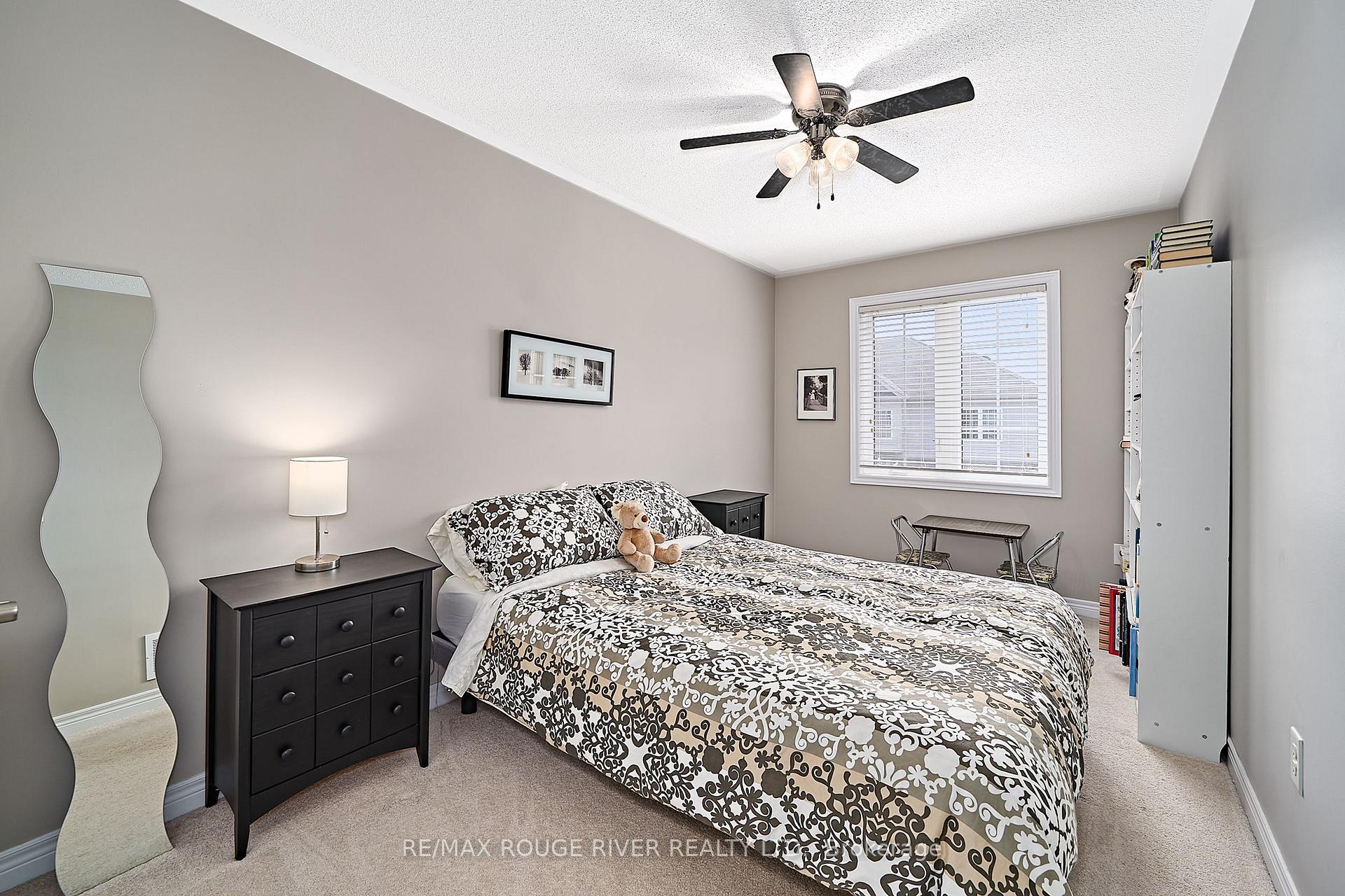 Photo 29 of 26 Lander Crescent, Clarington, Bowmanville — HOMEH