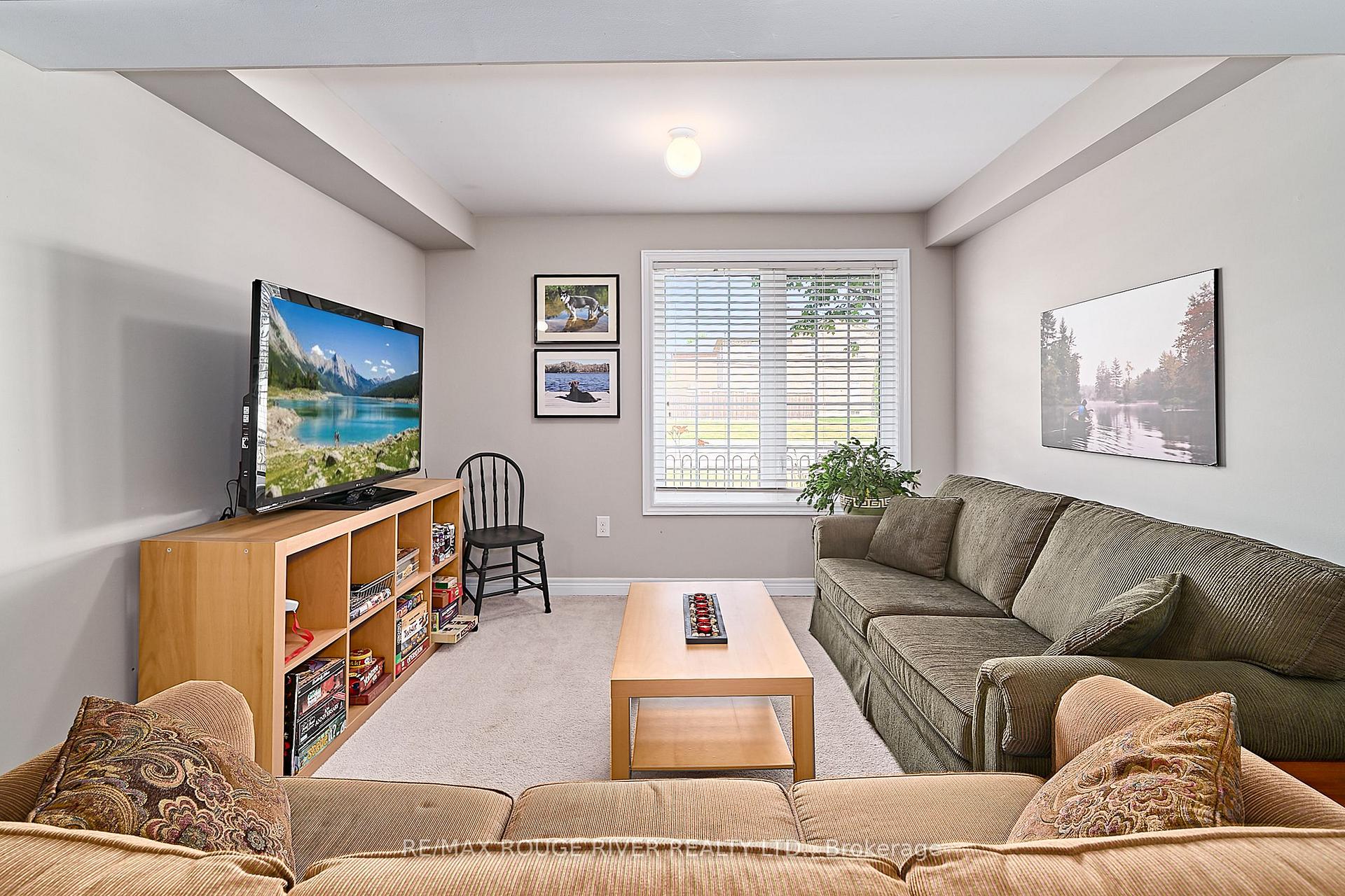 Photo 40 of 26 Lander Crescent, Clarington, Bowmanville — HOMEH