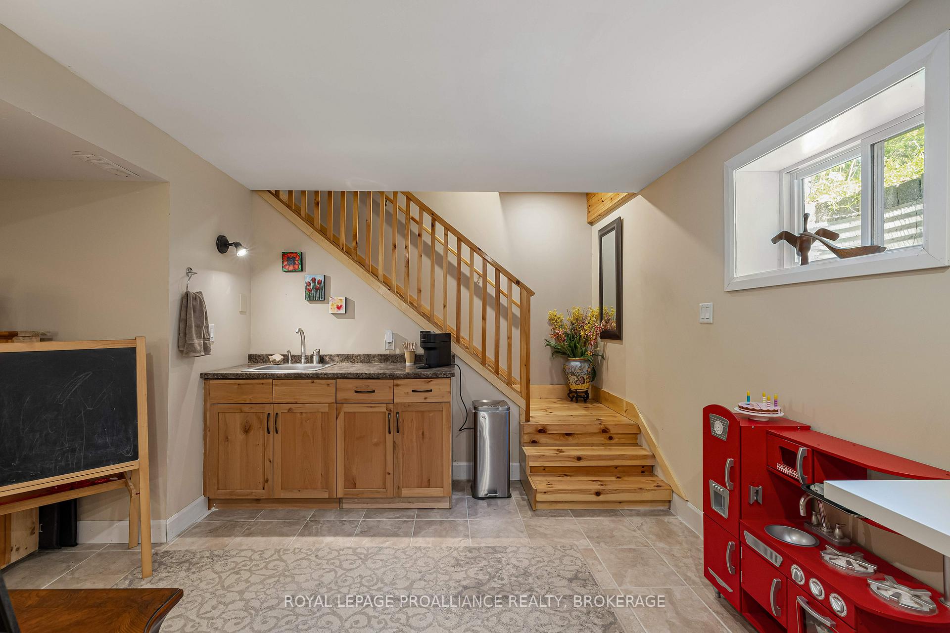 Photo 19 of 1146 Devil Lake Road, Frontenac, Frontenac South — HOMEH